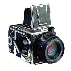 A nice, inexpensive 6x6cm camera